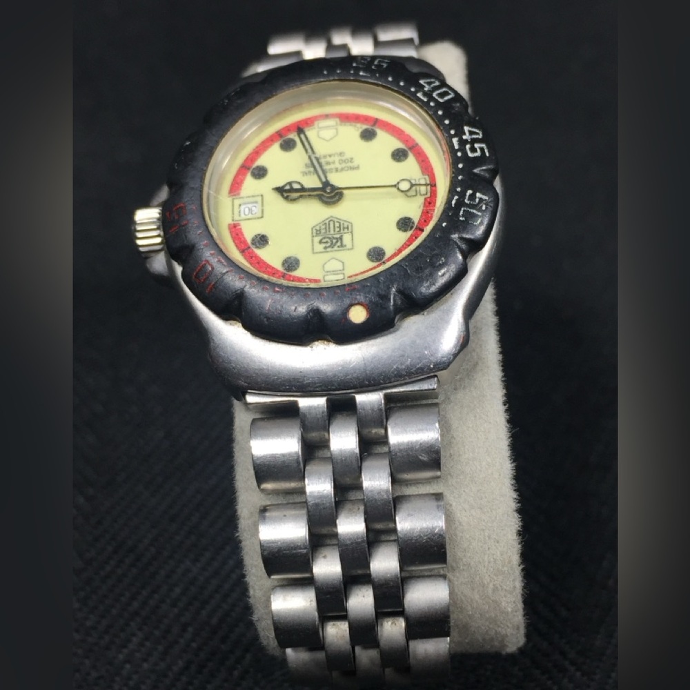 VTG Tag Heuer F1 PROFESSIONAL 200 M 1990's Cream 29mm Quartz Ladies Watch WA1411 - Picture 5 of 12
